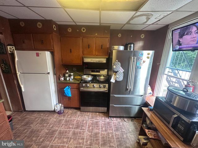 108 DOUGLASS ST, Reading, PA 19601