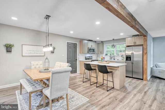 3605 BURTON RD, Bumpass, VA 23024