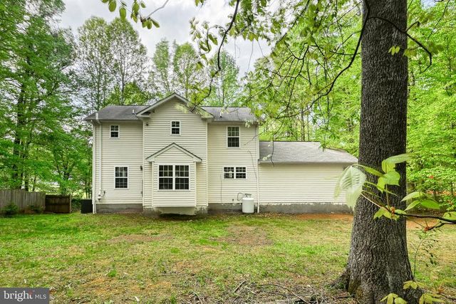 3605 BURTON RD, Bumpass, VA 23024