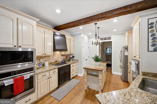 409 Madison Lane, Forsyth, GA 31029