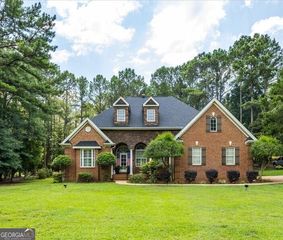 409 Madison Lane, Forsyth, GA 31029