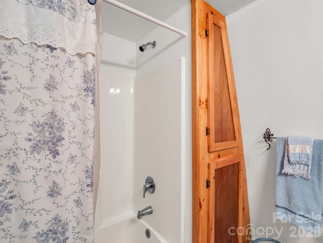 740 Justice Drive, Lake Lure, NC 28746