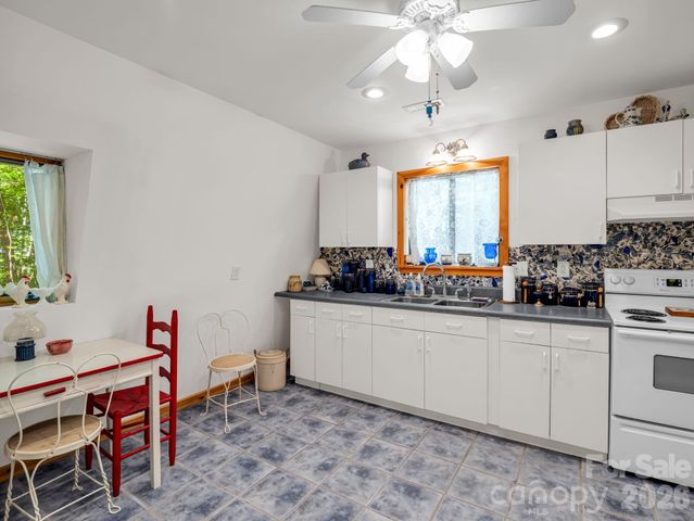 740 Justice Drive, Lake Lure, NC 28746