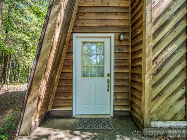 740 Justice Drive, Lake Lure, NC 28746