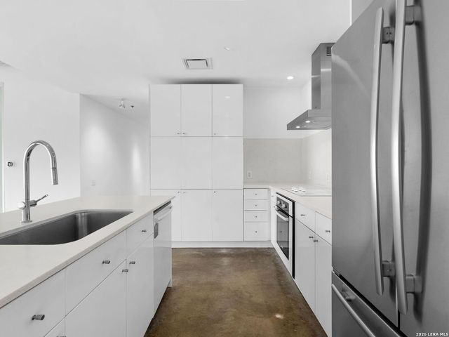 1115 S Alamo St Unit 2407, San Antonio, TX 78210