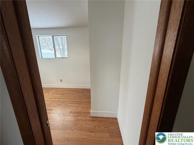 3305 Glen Avenue, Palmer Twp, PA 18045