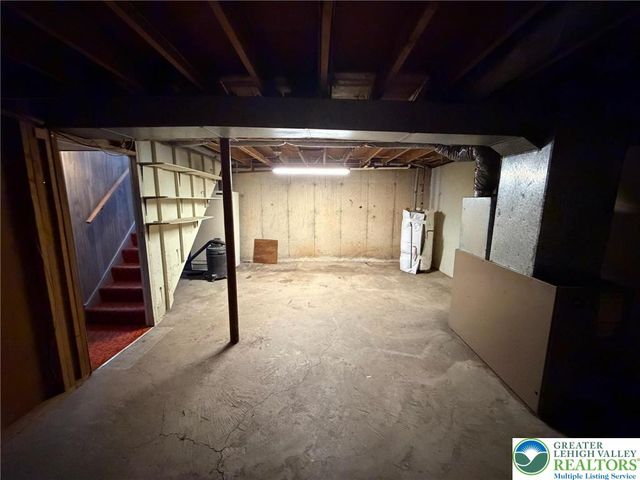 3305 Glen Avenue, Palmer Twp, PA 18045