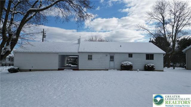 3305 Glen Avenue, Palmer Twp, PA 18045