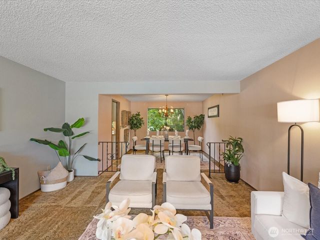 12314 NE 162nd Street, Bothell, WA 98011