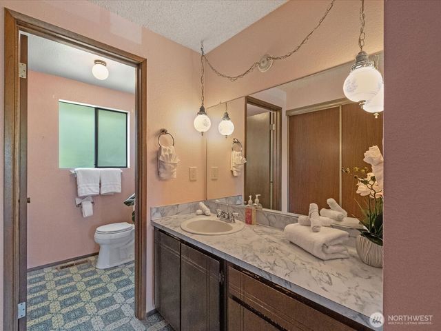 12314 NE 162nd Street, Bothell, WA 98011