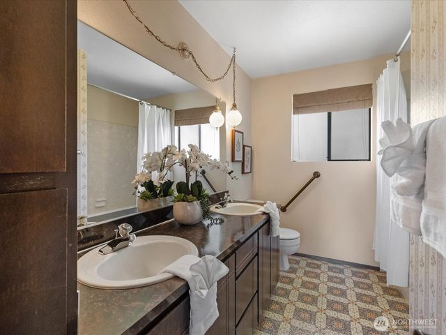 12314 NE 162nd Street, Bothell, WA 98011