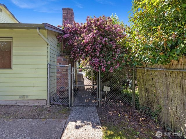 12314 NE 162nd Street, Bothell, WA 98011