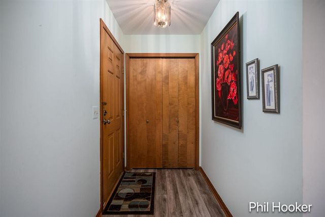 6779 Leisure Creek Drive, Caledonia, MI 49316