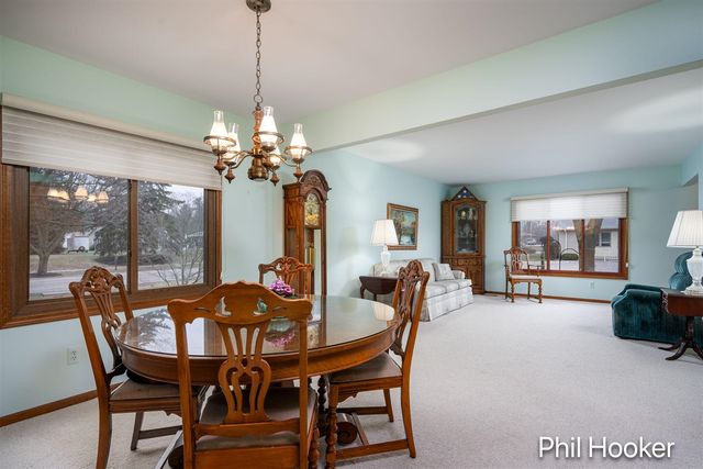 6779 Leisure Creek Drive, Caledonia, MI 49316