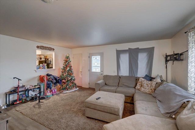 5302 Williamsburg Way, Fitchburg, WI 53719