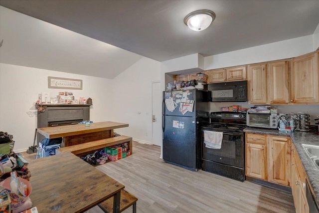 5302 Williamsburg Way, Fitchburg, WI 53719