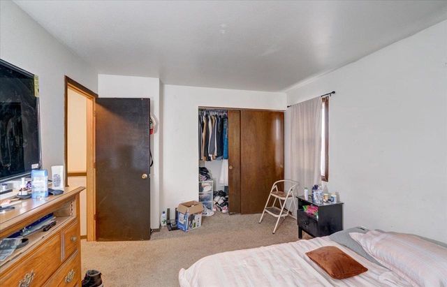 5302 Williamsburg Way, Fitchburg, WI 53719