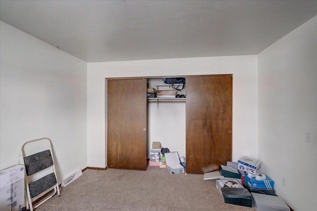 5302 Williamsburg Way, Fitchburg, WI 53719