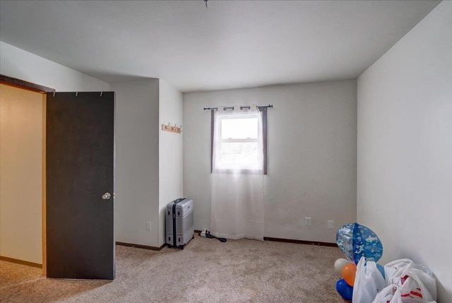 5302 Williamsburg Way, Fitchburg, WI 53719