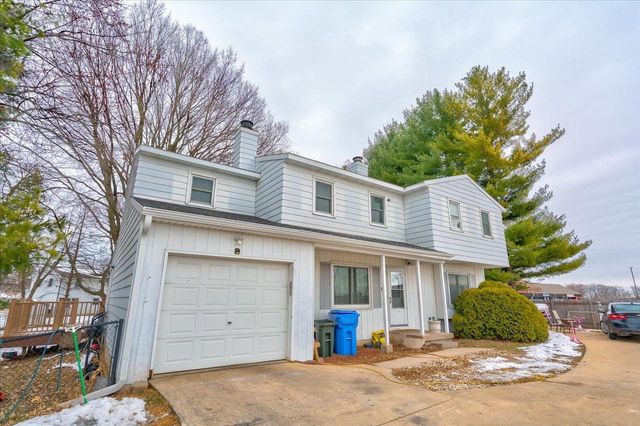 5302 Williamsburg Way, Fitchburg, WI 53719