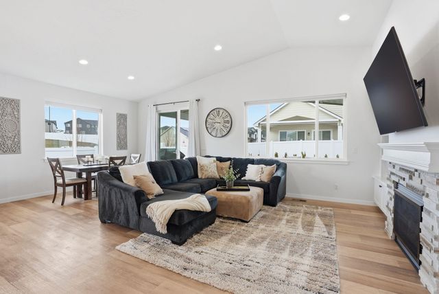 2290 N Wilmington St, Liberty Lake, WA 99019