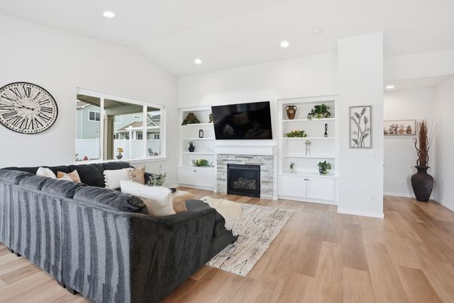 2290 N Wilmington St, Liberty Lake, WA 99019