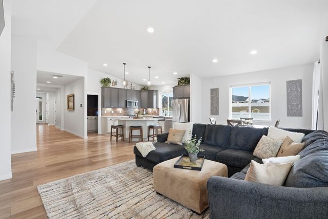 2290 N Wilmington St, Liberty Lake, WA 99019