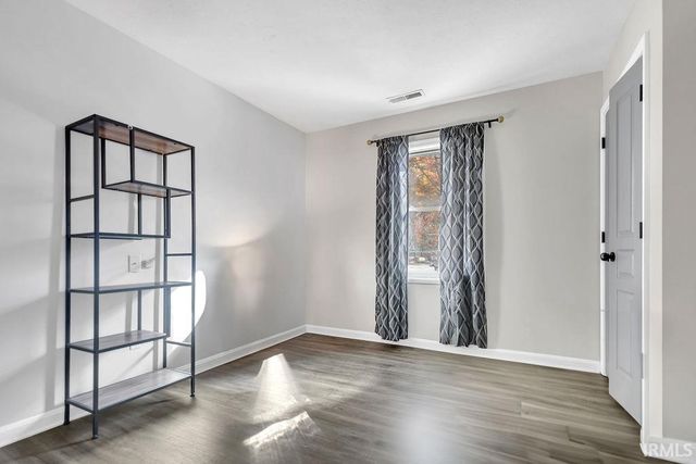 1004 W Burma Road, Bloomington, IN 47404