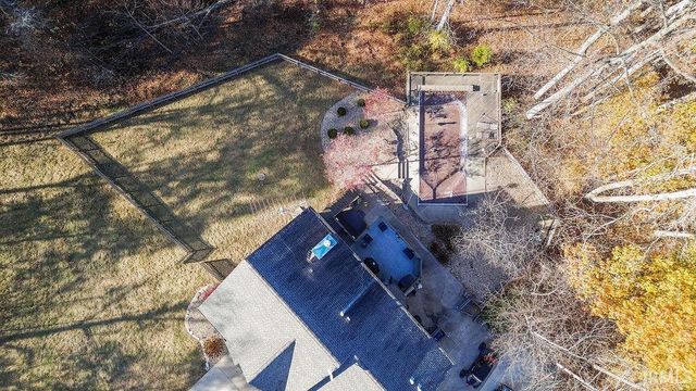 1004 W Burma Road, Bloomington, IN 47404