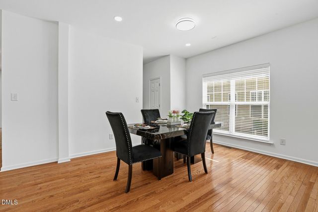 3040 Kilarney Ridge Loop, Cary, NC 27511