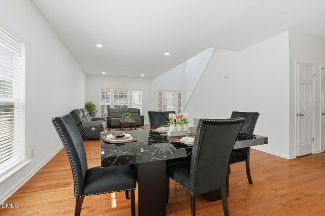 3040 Kilarney Ridge Loop, Cary, NC 27511