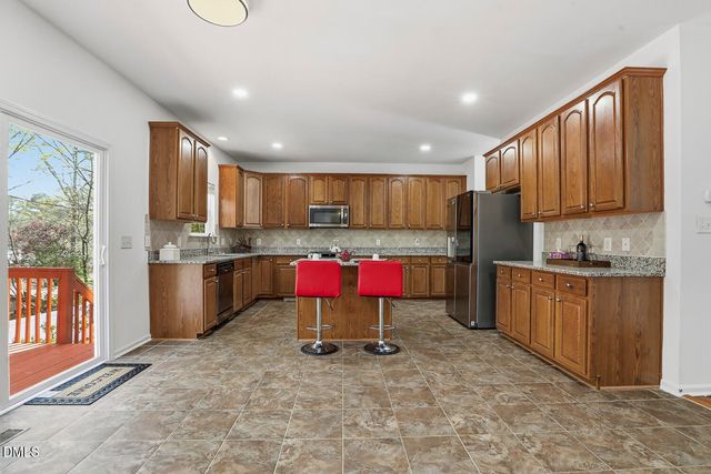 3040 Kilarney Ridge Loop, Cary, NC 27511