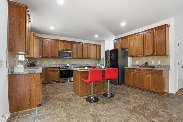 3040 Kilarney Ridge Loop, Cary, NC 27511