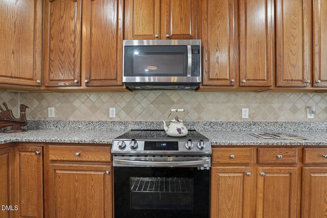 3040 Kilarney Ridge Loop, Cary, NC 27511