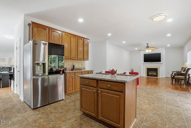 3040 Kilarney Ridge Loop, Cary, NC 27511