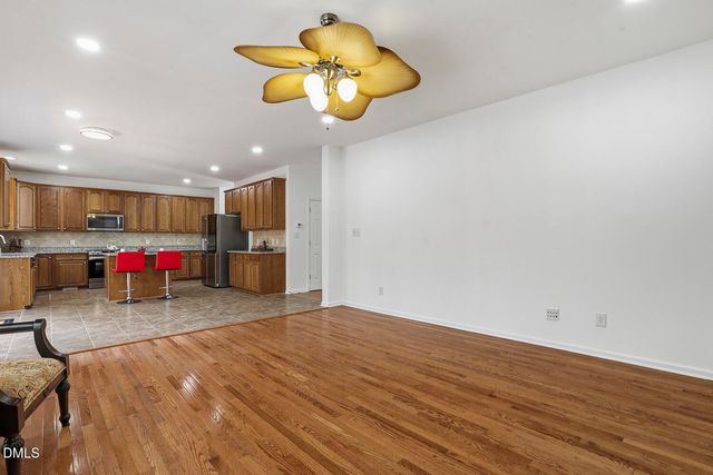 3040 Kilarney Ridge Loop, Cary, NC 27511