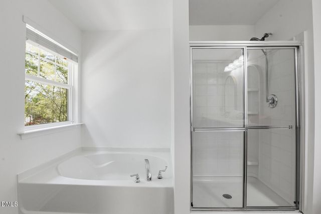 3040 Kilarney Ridge Loop, Cary, NC 27511