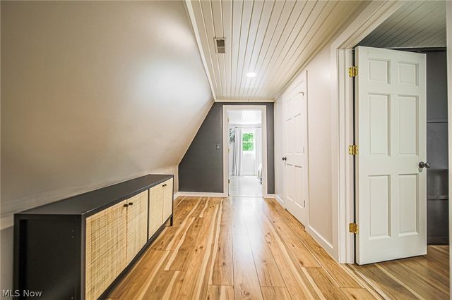 2317 Goshen Hill Road SE, New Philadelphia, OH 44663