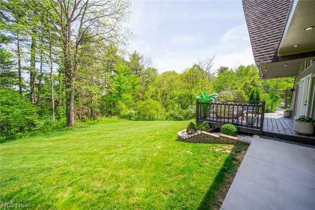 2317 Goshen Hill Road SE, New Philadelphia, OH 44663