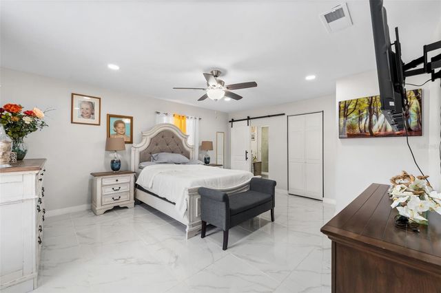 164 NW SENIOR COURT, Lake City, FL 32055