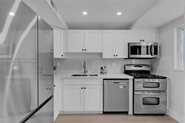 6949 SW 110th Ct 6949, Miami, FL 33173