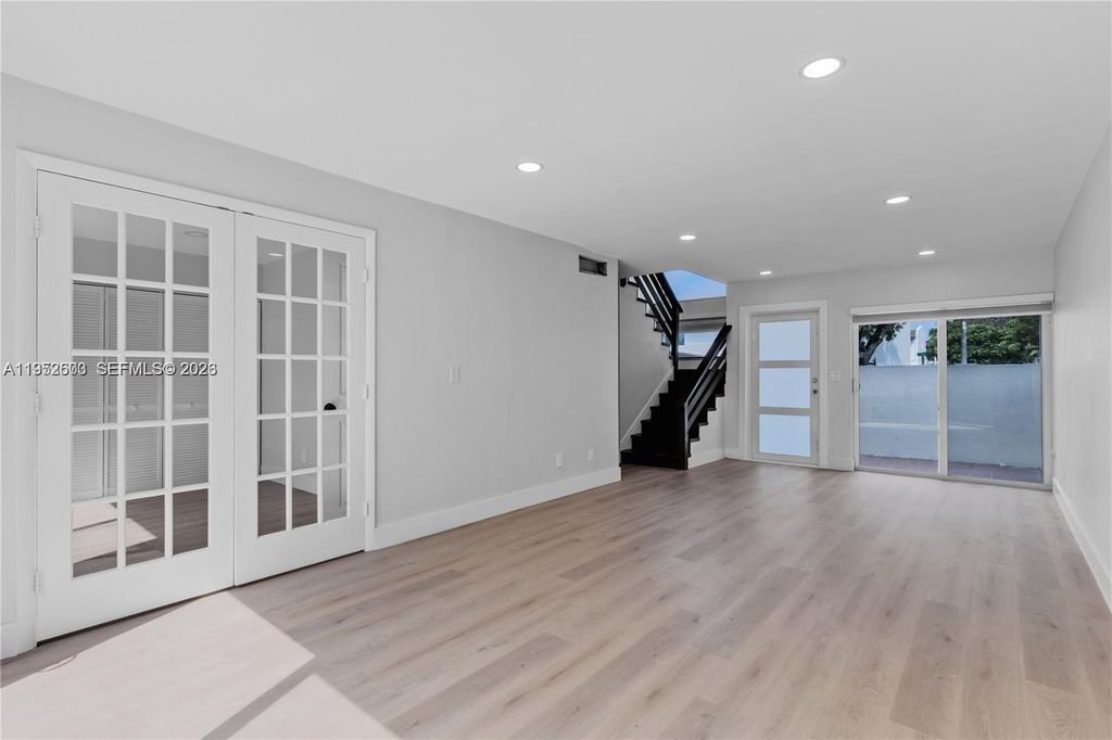 6949 SW 110th Ct 6949, Miami, FL 33173