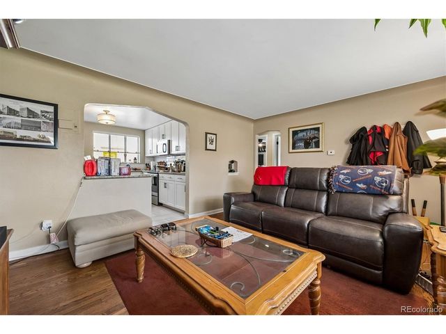 2655 S Logan St, Denver, CO 80210