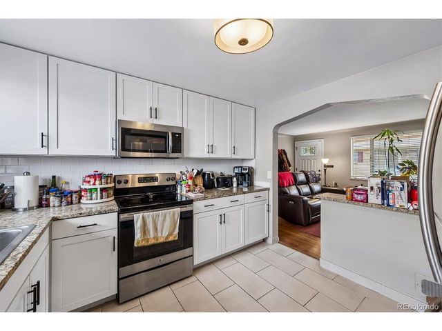 2655 S Logan St, Denver, CO 80210