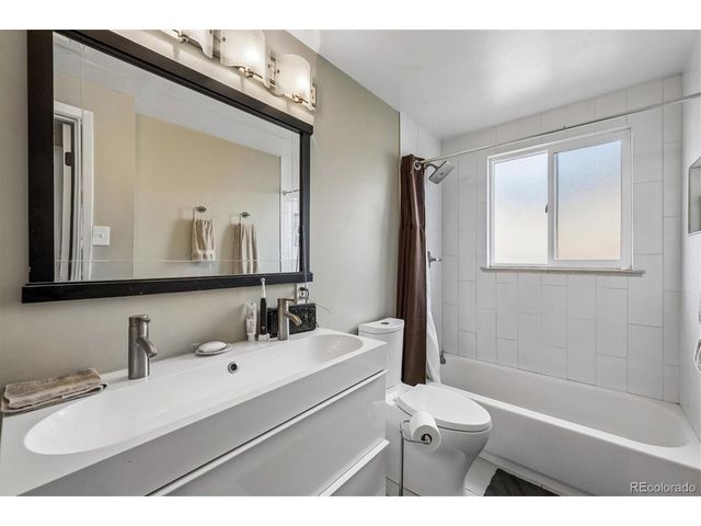 2655 S Logan St, Denver, CO 80210