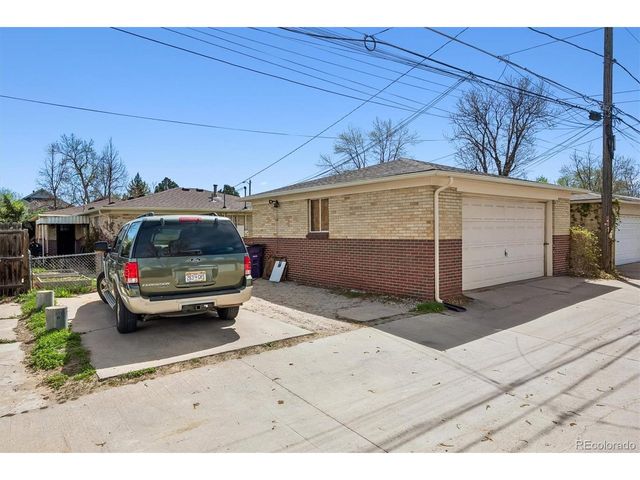 2655 S Logan St, Denver, CO 80210