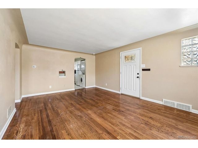 2655 S Logan St, Denver, CO 80210