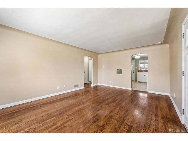 2655 S Logan St, Denver, CO 80210