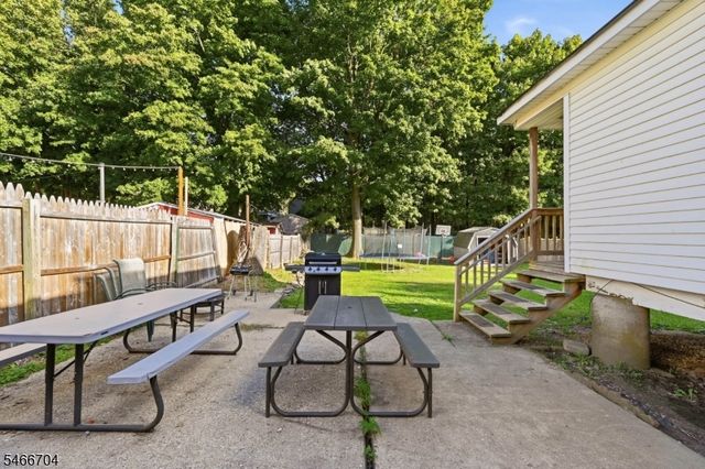 112 Main St, Franklin Boro, NJ 07416