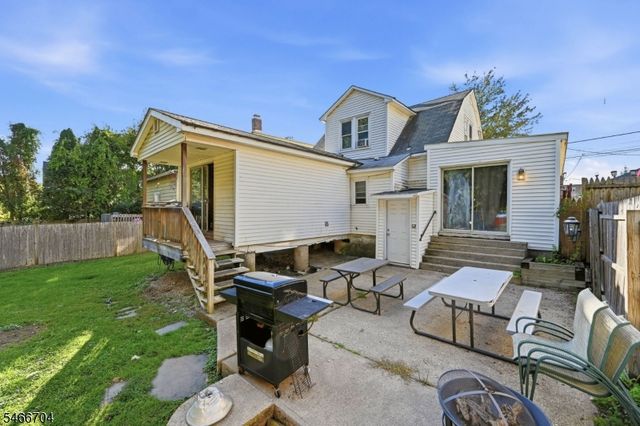 112 Main St, Franklin Boro, NJ 07416